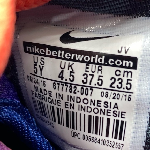 Nike Roshe One 677782-007 Junior Shoes Rare Colorway! 5Y - Picture 5 of 6